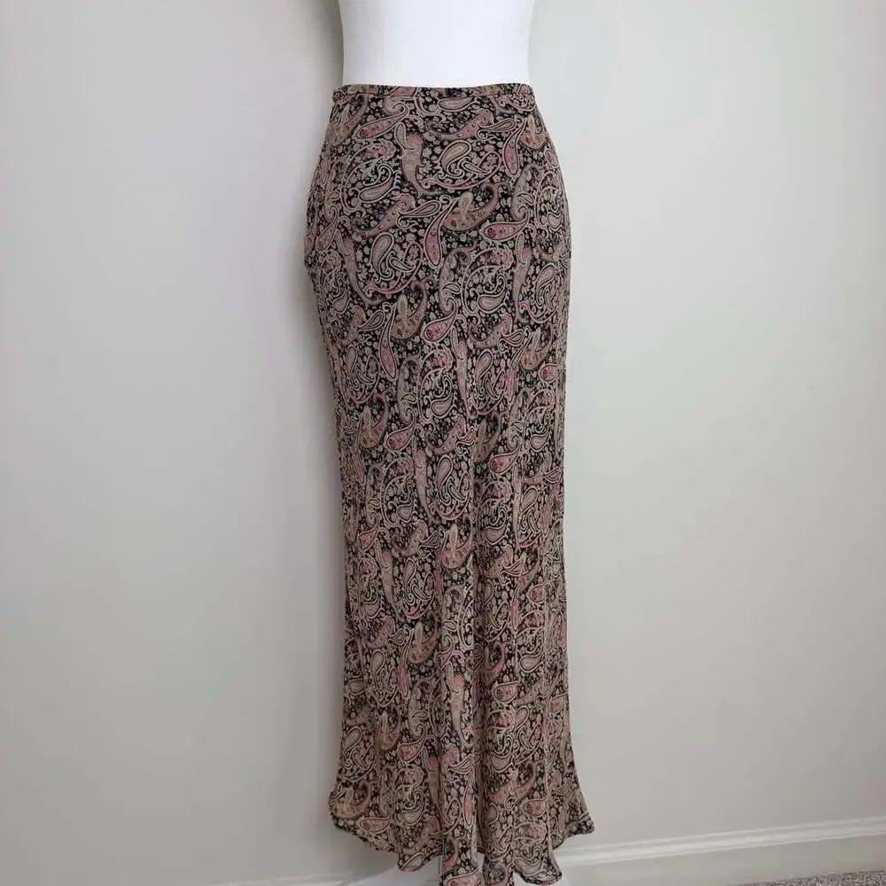 Ann Taylor so beautiful
